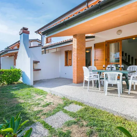 Villaggio Sole B-2 By Interhome Vakantiehuis